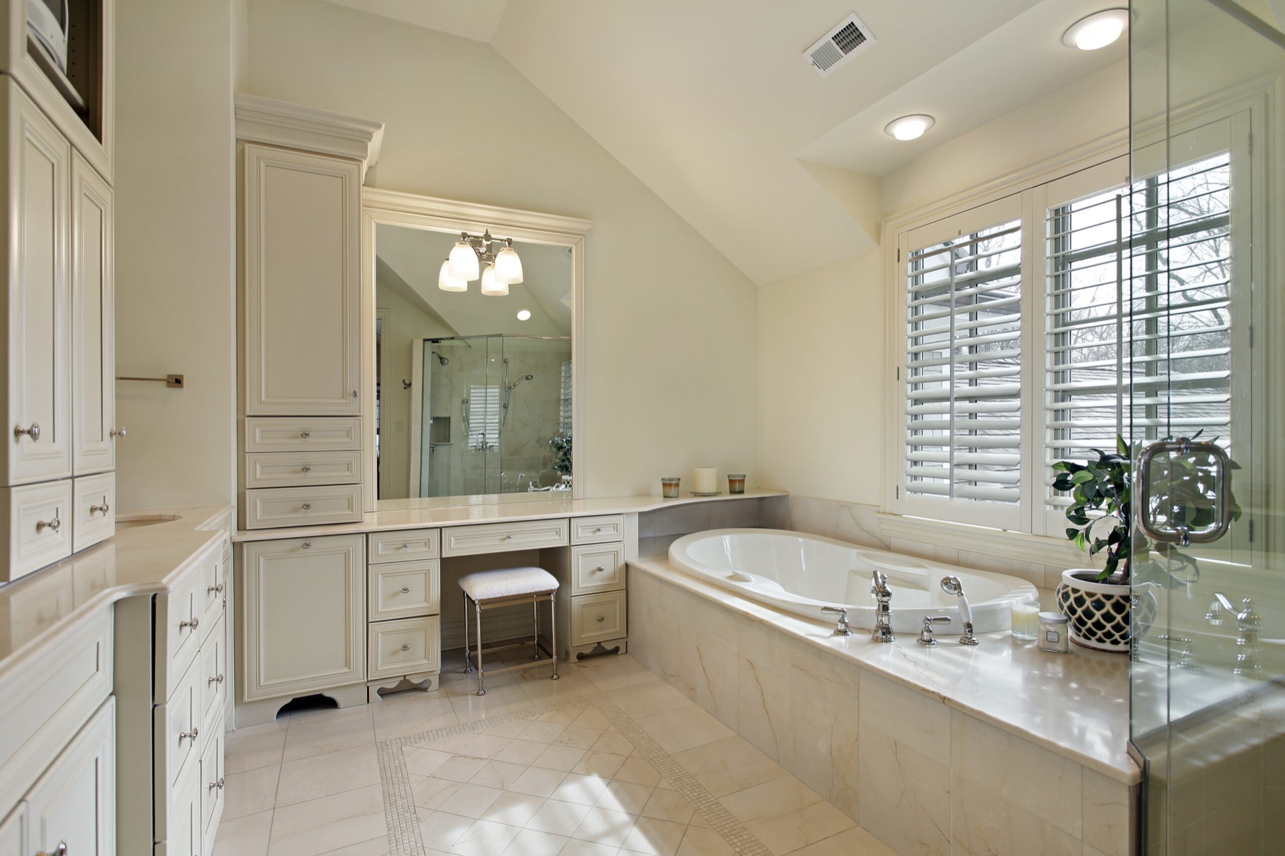 A finished Salisbury Construction bathroom renovation in Northborough